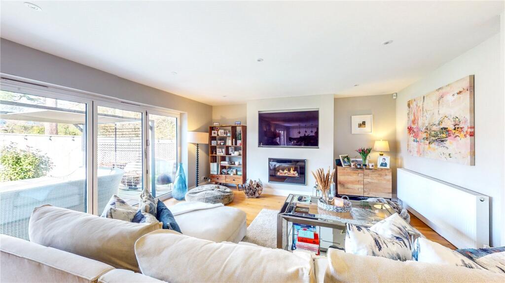 Additional image 45 of Barrs Wood Road, New Milton, Hampshire, BH25