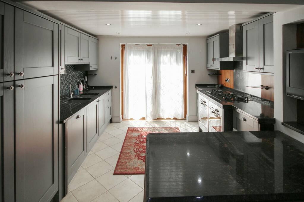 Additional image 19 of Fendon Road