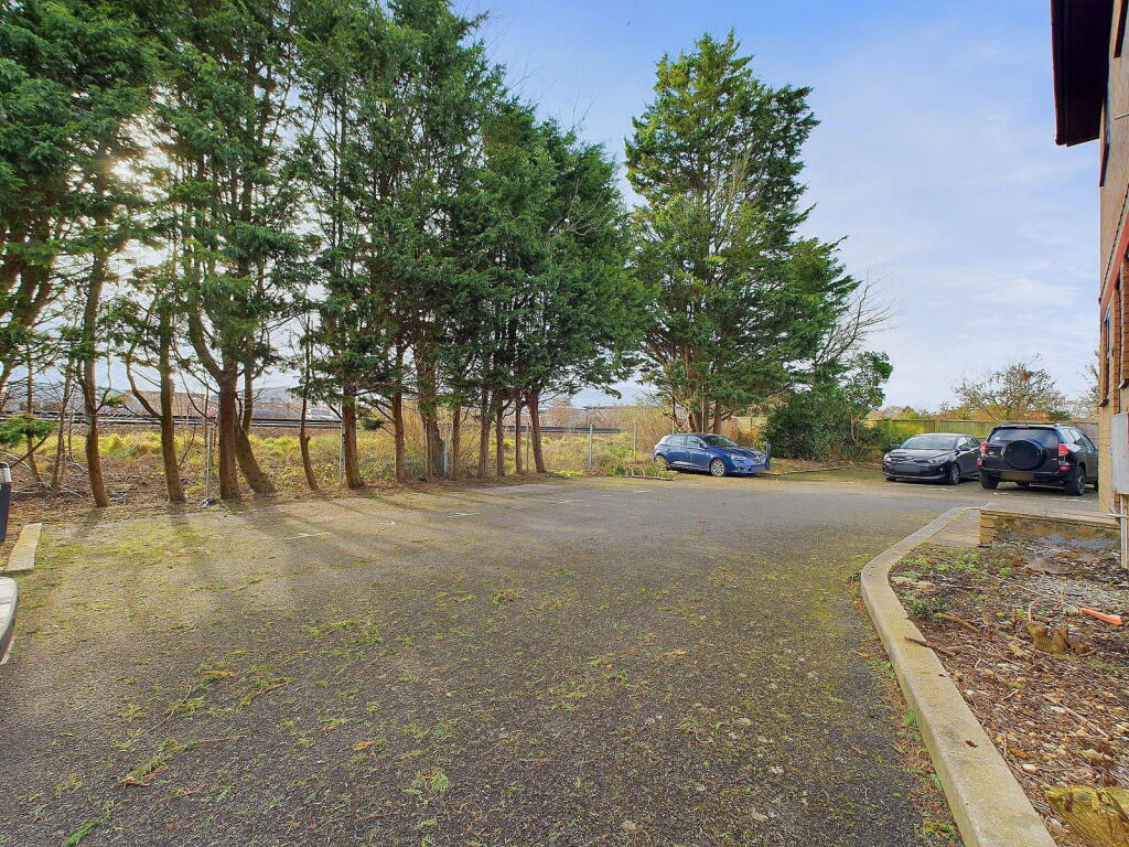 Additional image 11 of Carnforth Road, Sompting, BN15 9RX