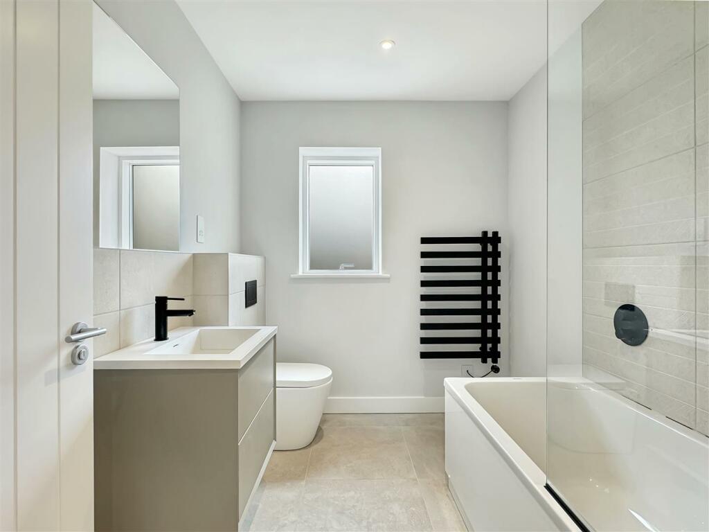 Additional image 10 of Green Court, Chesterton, Cambridge