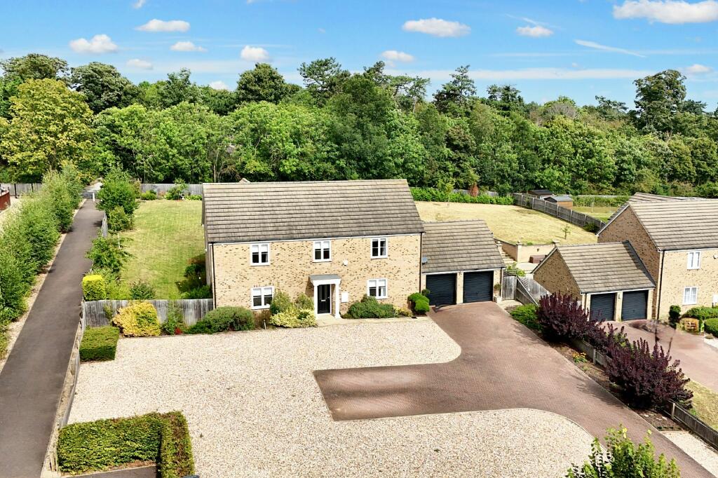 Shepherd Close, Exning, CB8