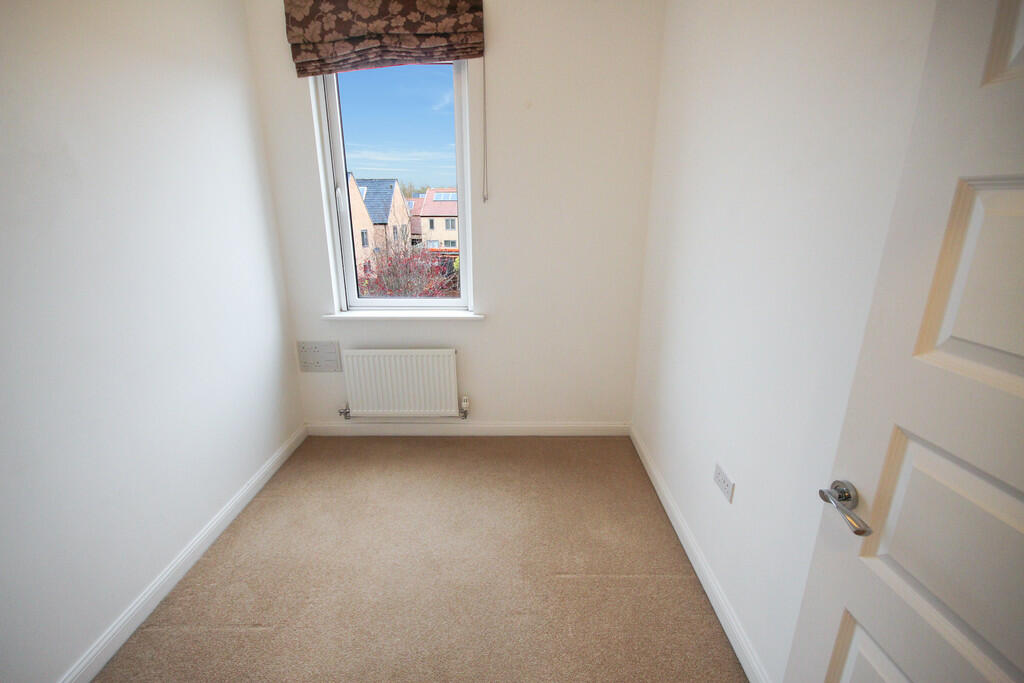 Additional image 10 of Charger Road