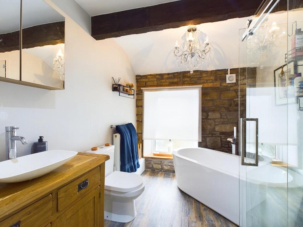 Additional image 9 of Park Top Cottages, Bingley