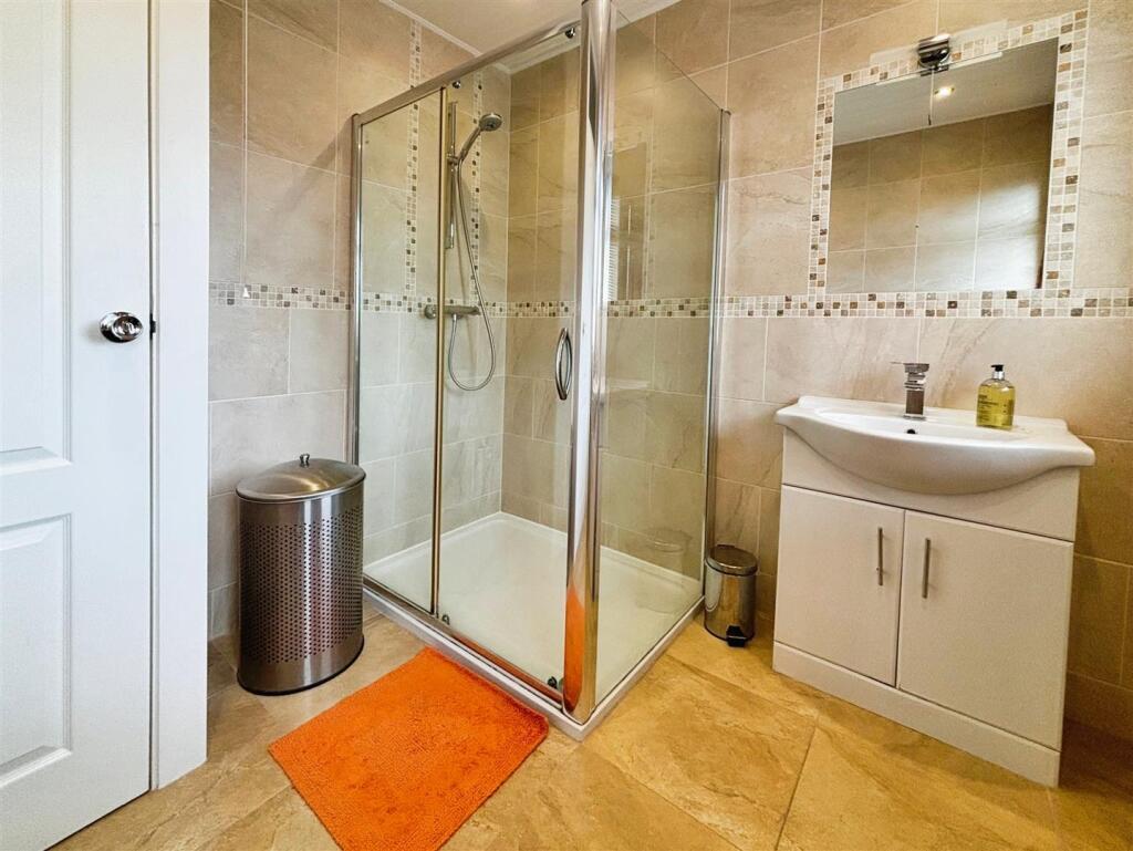 Additional image 18 of Robin Close, Bradford, BD2 2EZ