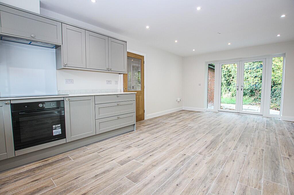 Additional image 3 of The Avenue, CB25