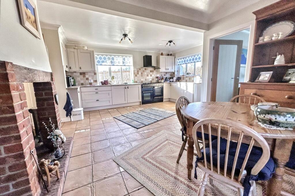 Additional image 7 of Chalbury