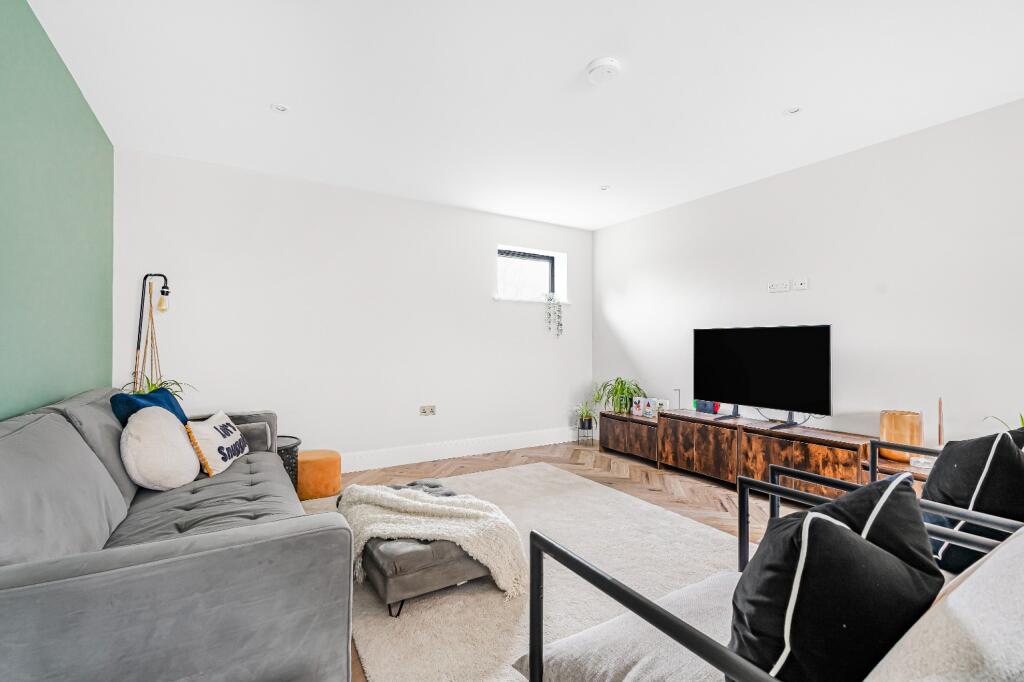 Additional image 10 of Mowbray Road, Cambridge