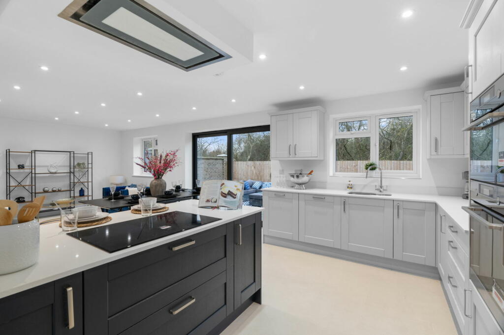 Additional image 7 of West Drive, Highfields Caldecote, Cambridge
