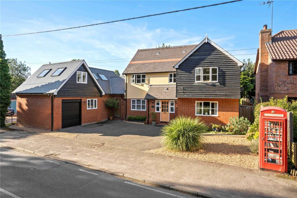 Walden Road, Sewards End, Nr Saffron Walden, Essex, CB10