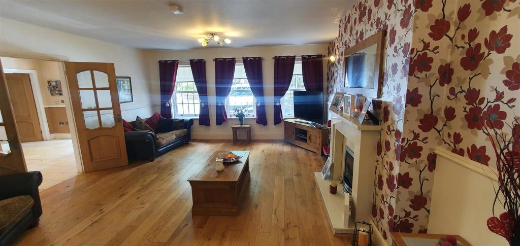 Additional image 4 of Hollybush Road, Cyncoed, Cardiff