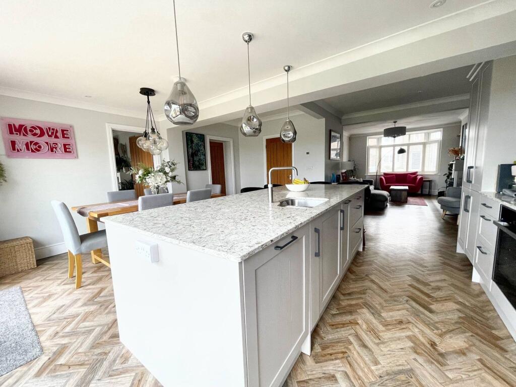 Additional image 33 of Broomfield Avenue, Telscombe Cliffs, BN10 7AL