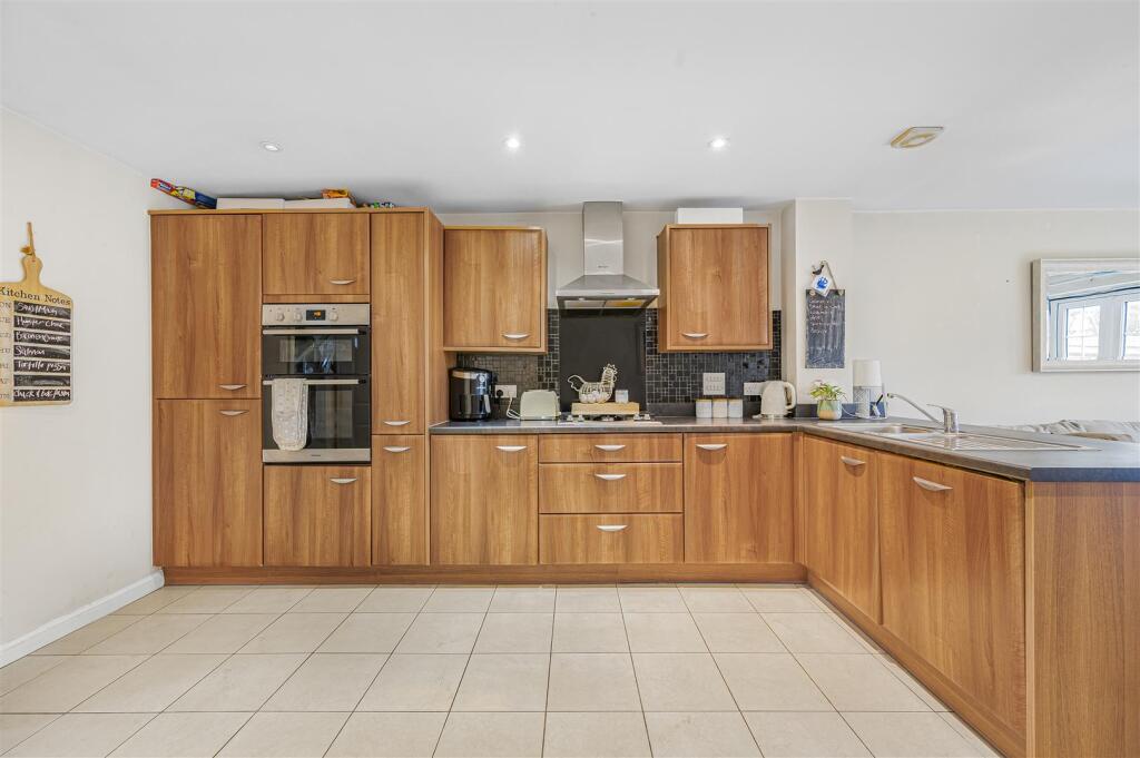 Additional image 41 of Westview Close, Peacehaven