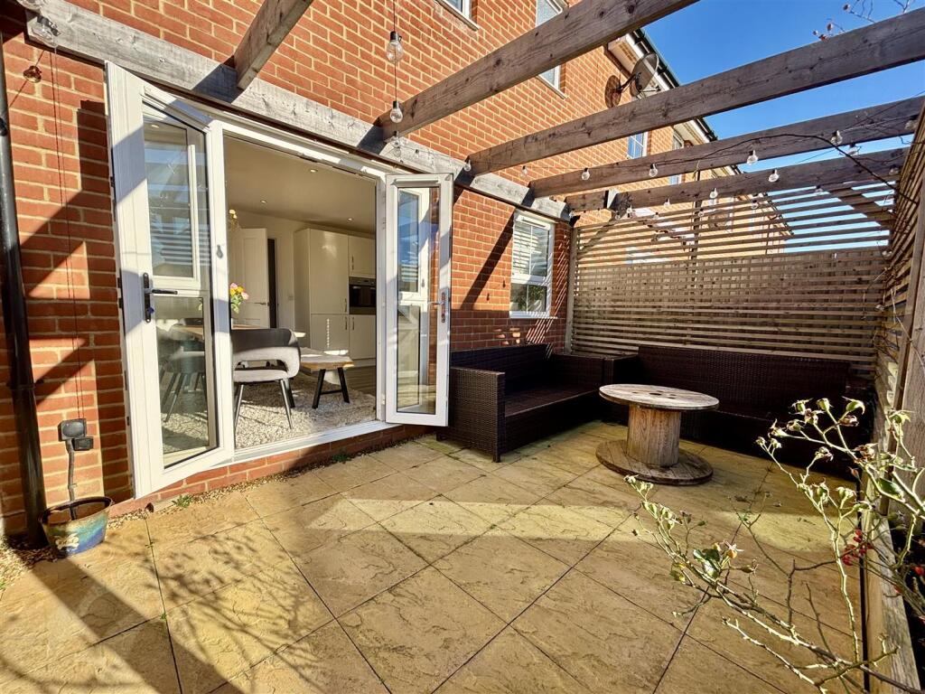 Additional image 19 of Martletts Close, Peacehaven