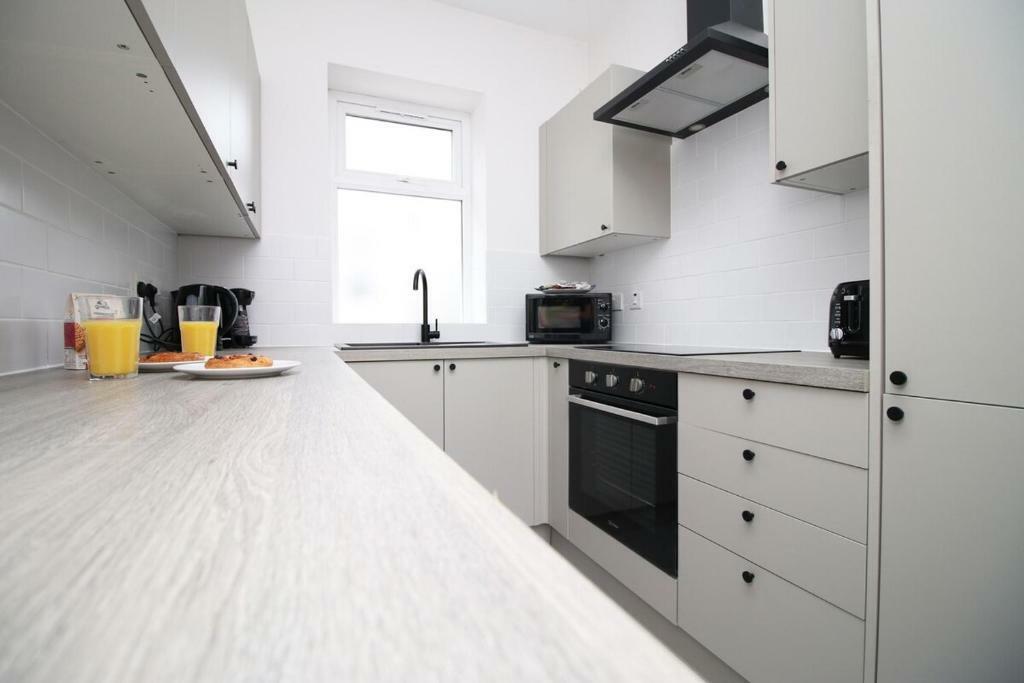 Additional image 4 of Newport Road, Roath, Cardiff