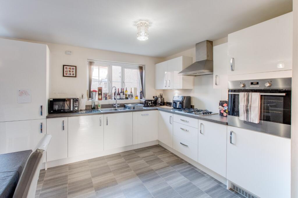 Additional image 5 of Swallows Close, Bromsgrove, Worcestershire, B61