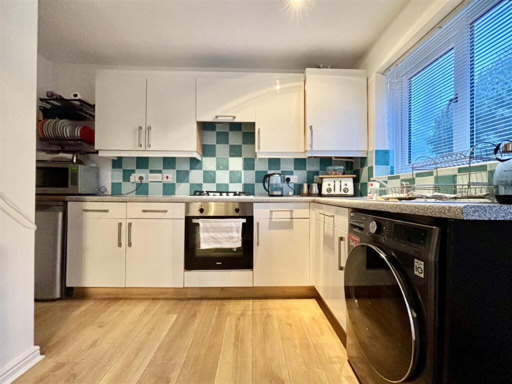 Additional image 23 of Dunmore Avenue, Queensbury, Bradford