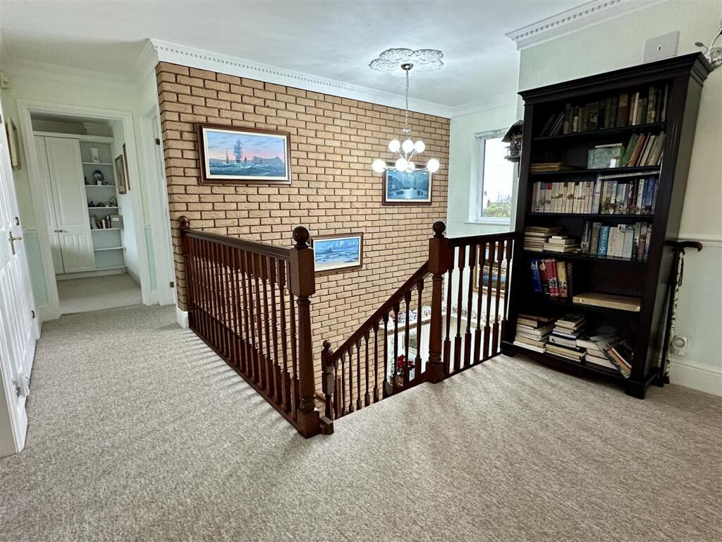 Additional image 18 of Holt Gardens, Studley