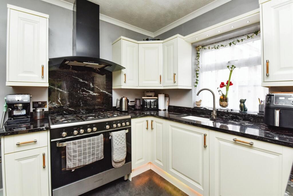 Additional image 3 of Bratton Road, Westbury