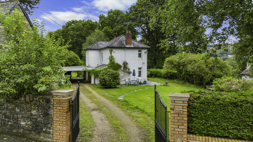 Additional image 29 of Main Road, Gwaelod-y-garth