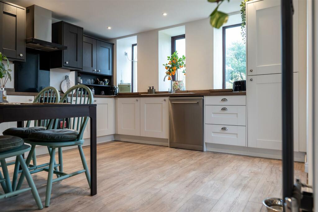 Additional image 10 of Chapeltown Road, Bromley Cross, Bolton