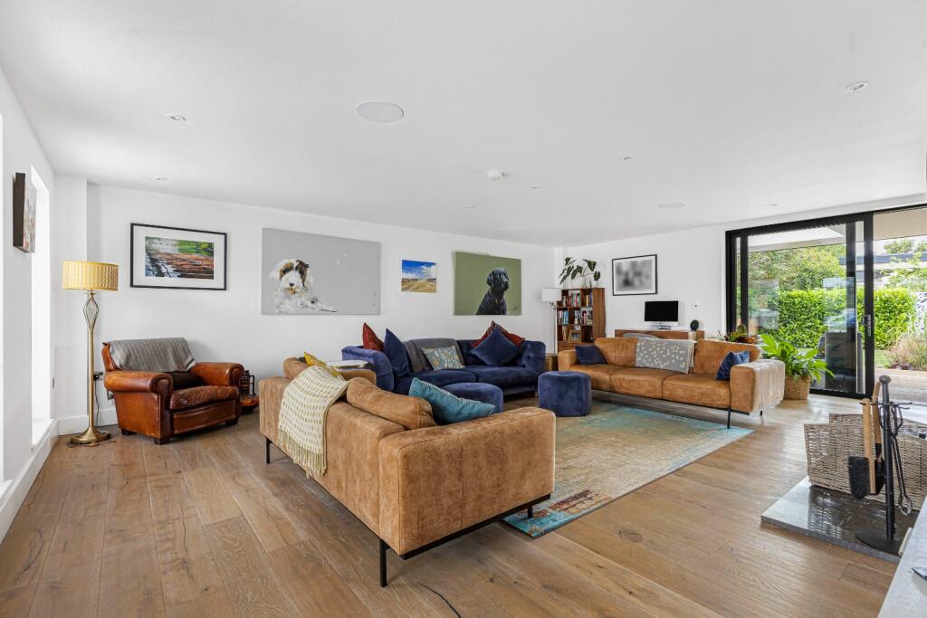 Additional image 6 of Station Road (west), Whittlesford