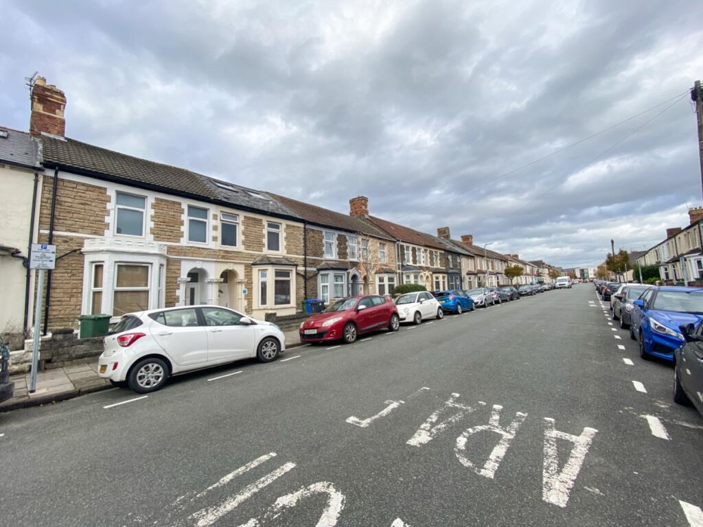 Llantrisant Street, Cathays