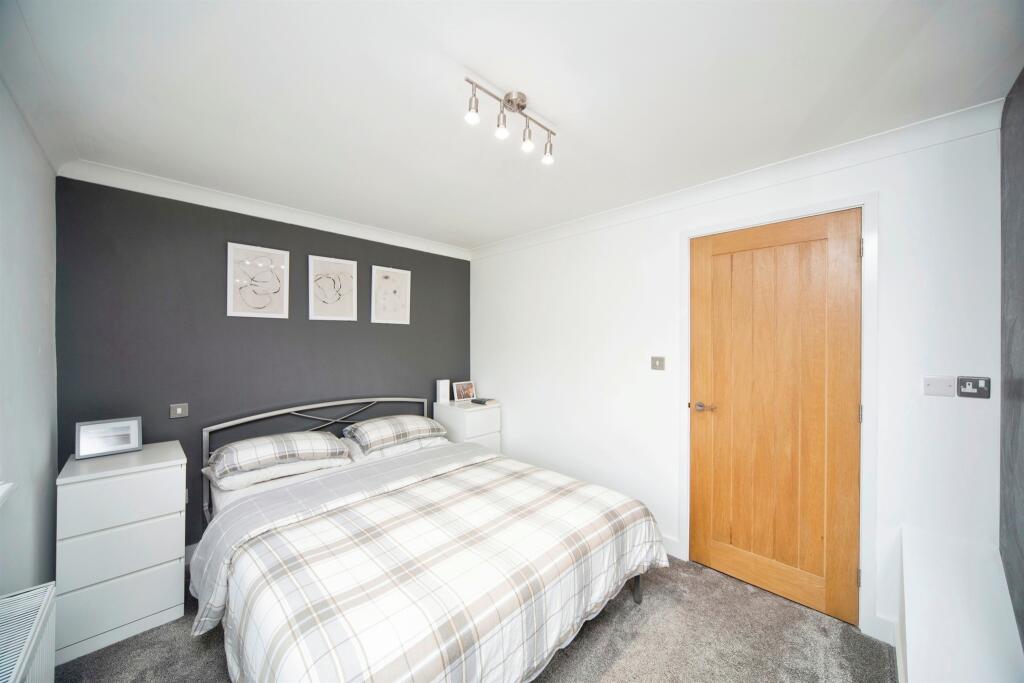 Additional image 9 of Hill Close, NEWMARKET