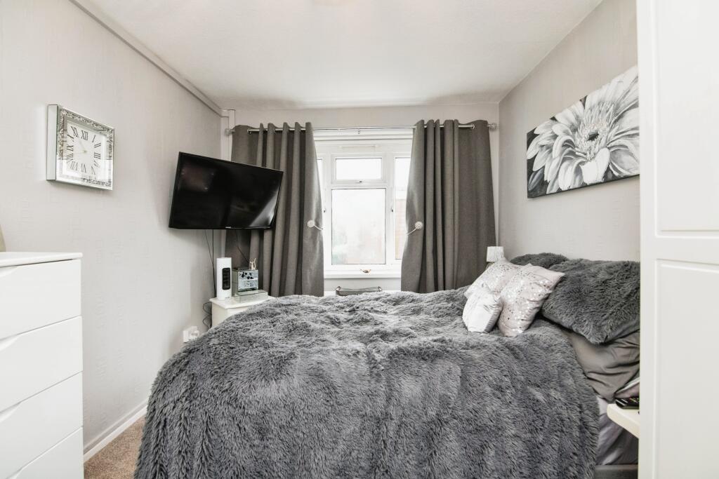 Additional image 10 of Awefields Crescent, Smethwick, B67