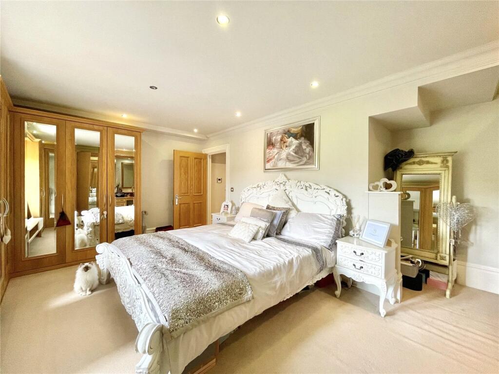 Additional image 14 of Bedwell Hall, Bedwell Park, Cucumber Lane, Essendon, AL9