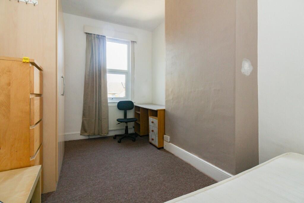 Additional image 5 of St Kildas Road, Oldfield Park