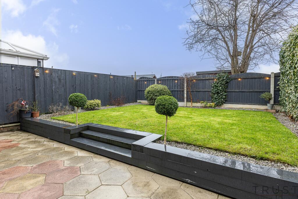 Additional image 27 of Links Avenue, Cleckheaton