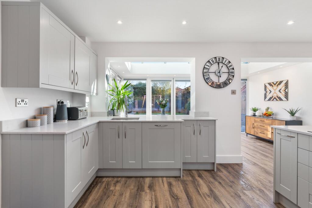 Additional image 11 of Weavers Close, West Moors, Ferndown, Dorset, BH22