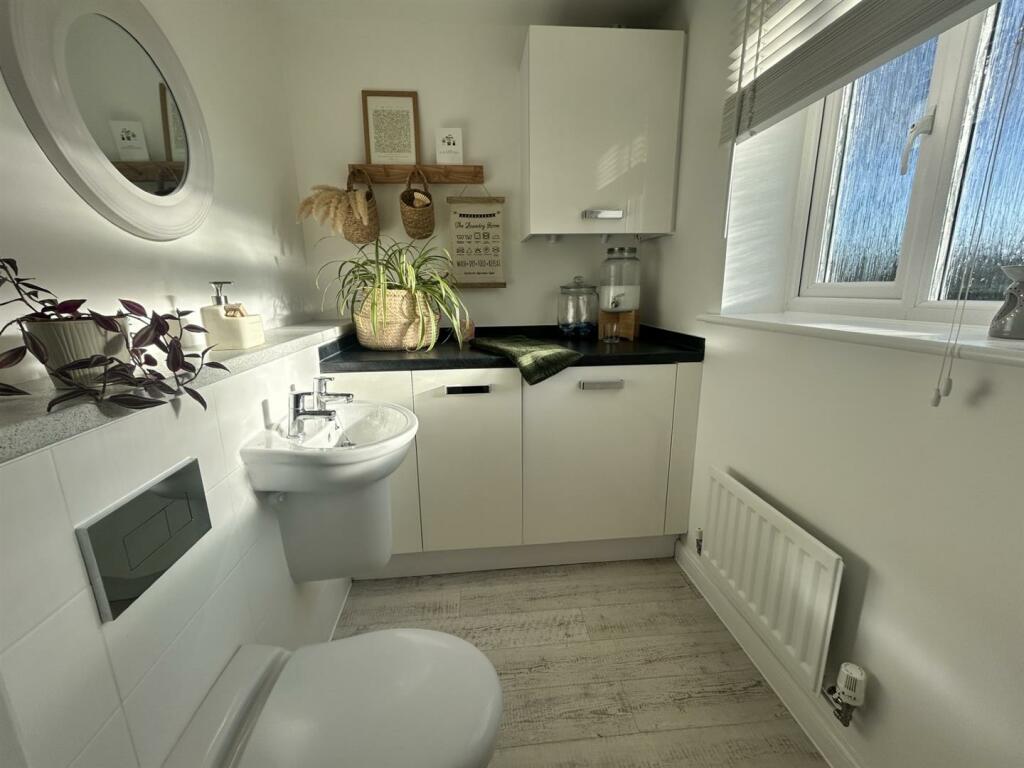 Additional image 15 of Weavers Close, Eastbourne