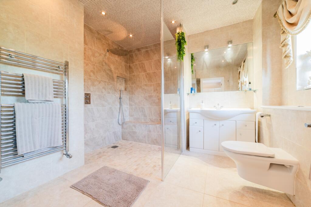 Additional image 41 of Castleton Rise, Castleton