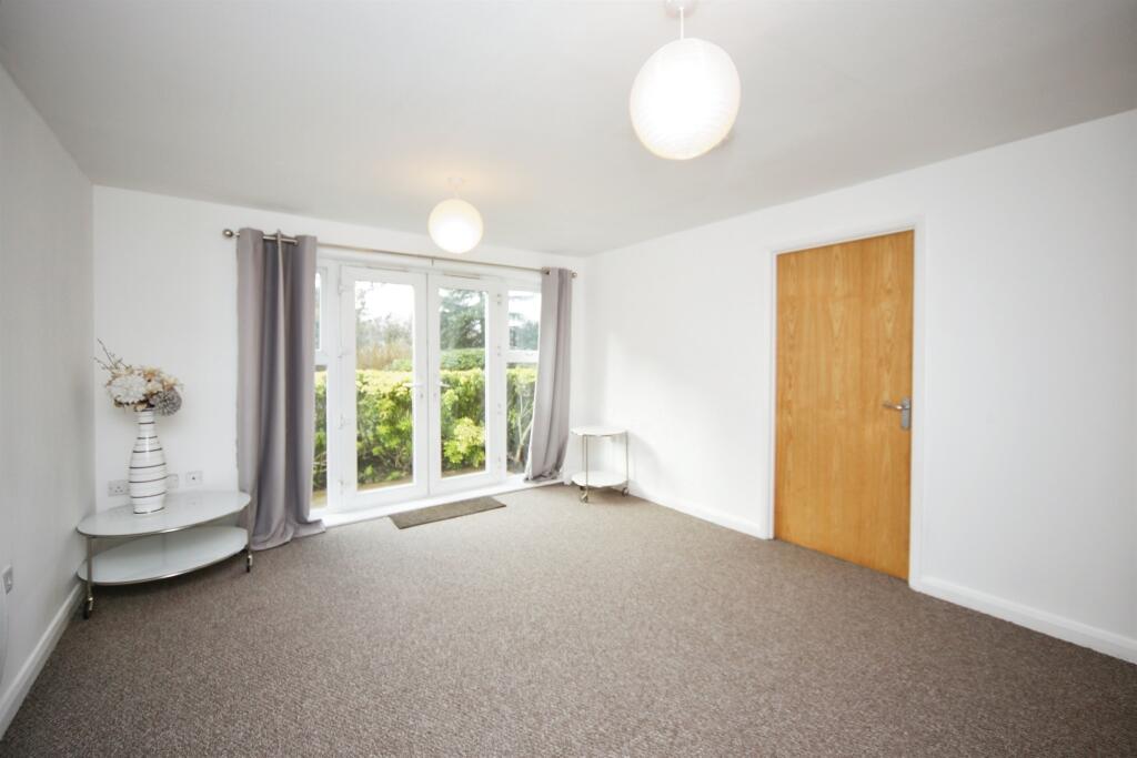 Additional image 17 of Gloucester Close, Redditch
