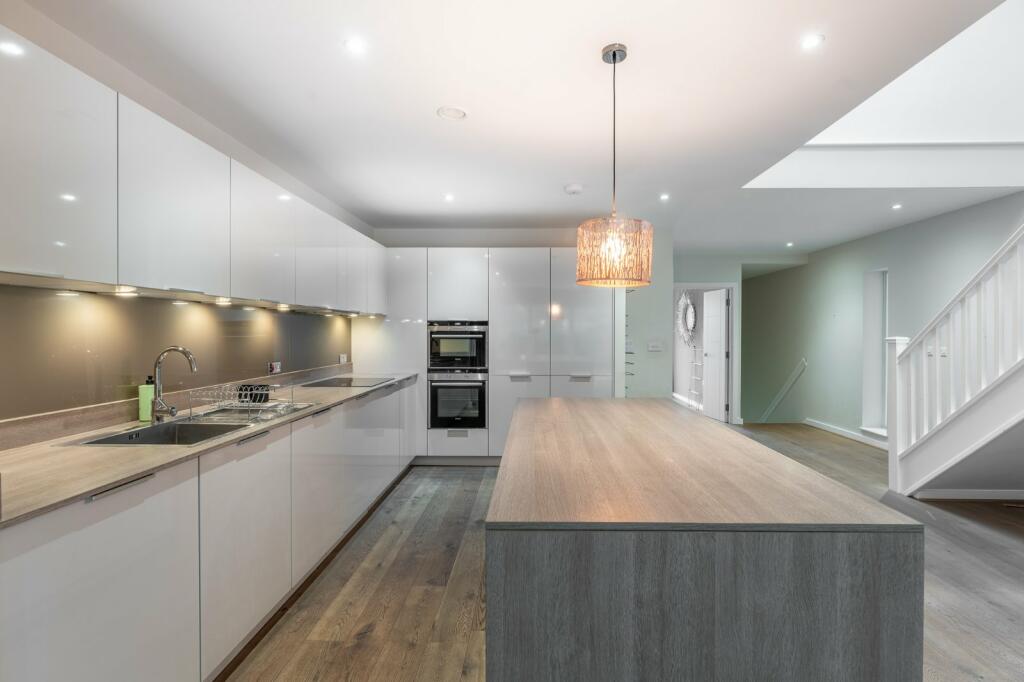 Additional image 7 of Rose Hill, Portishead, Bristol, Somerset, BS20