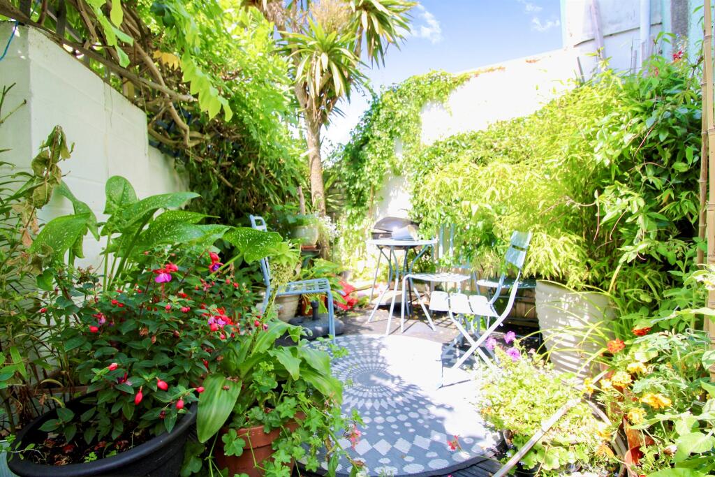 Additional image 4 of Rawden Place, Cardiff
