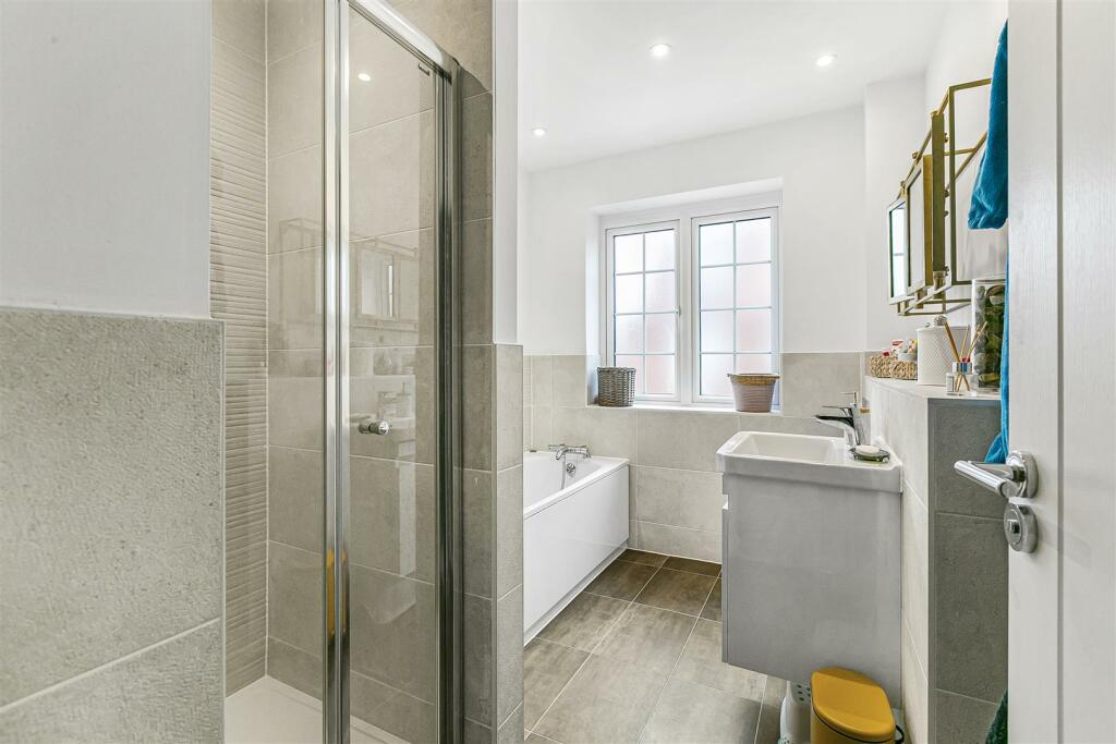 Additional image 19 of Webb Avenue, Newmarket