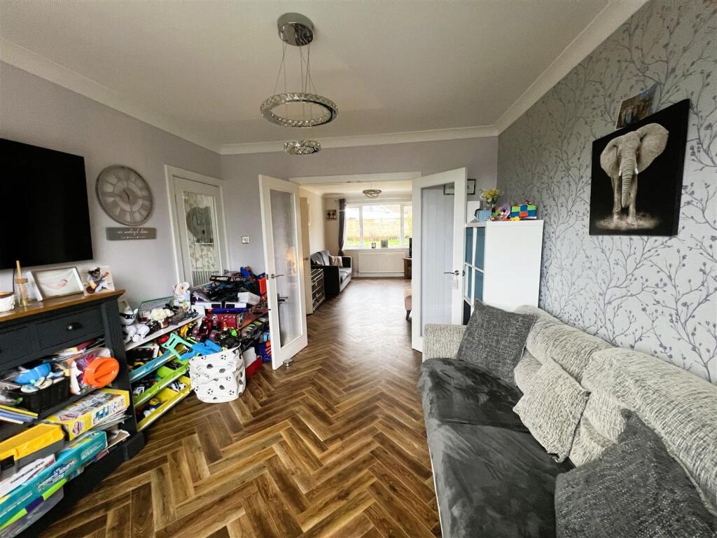 Additional image 12 of Markfield Close, Low Moor, Bradford