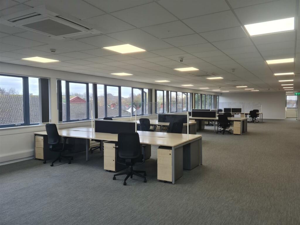 Additional image 7 of 3 Alexandra Gate, Ffordd Pengam, Cardiff, CF24 2UD.