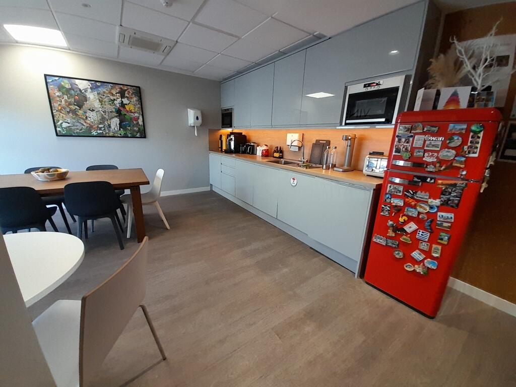 Additional image 16 of Part Third Floor, Bateman House, Hills Road, Cambridge, Cambridgeshire, CB2 1LQ