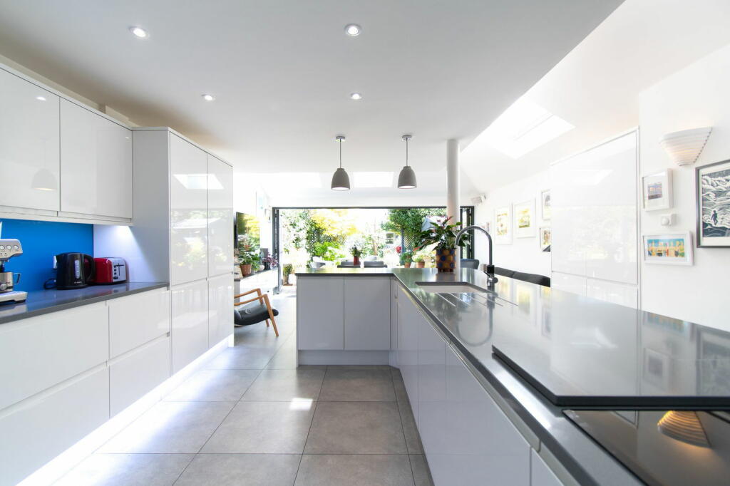 Additional image 3 of Pretoria Road, Cambridge, CB4 1HE