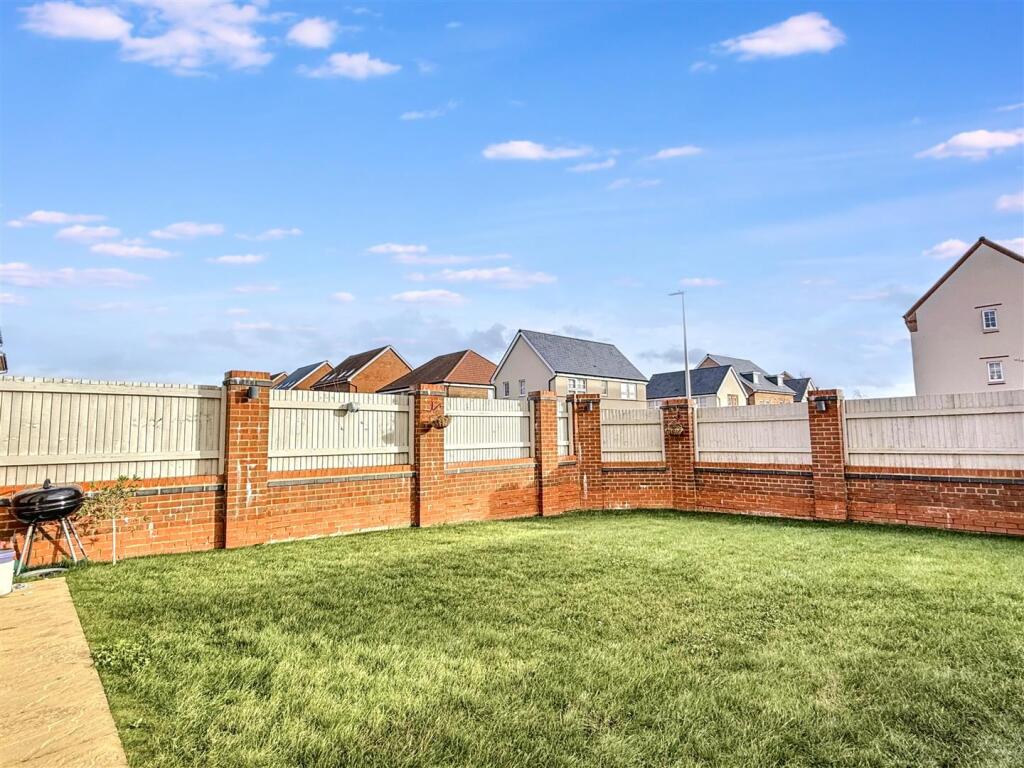 Additional image 2 of Coniston Avenue, Eastbourne