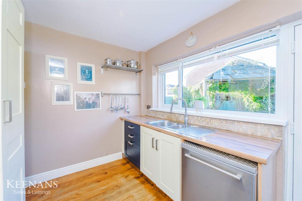 Additional image 30 of Sandown Road, Bury