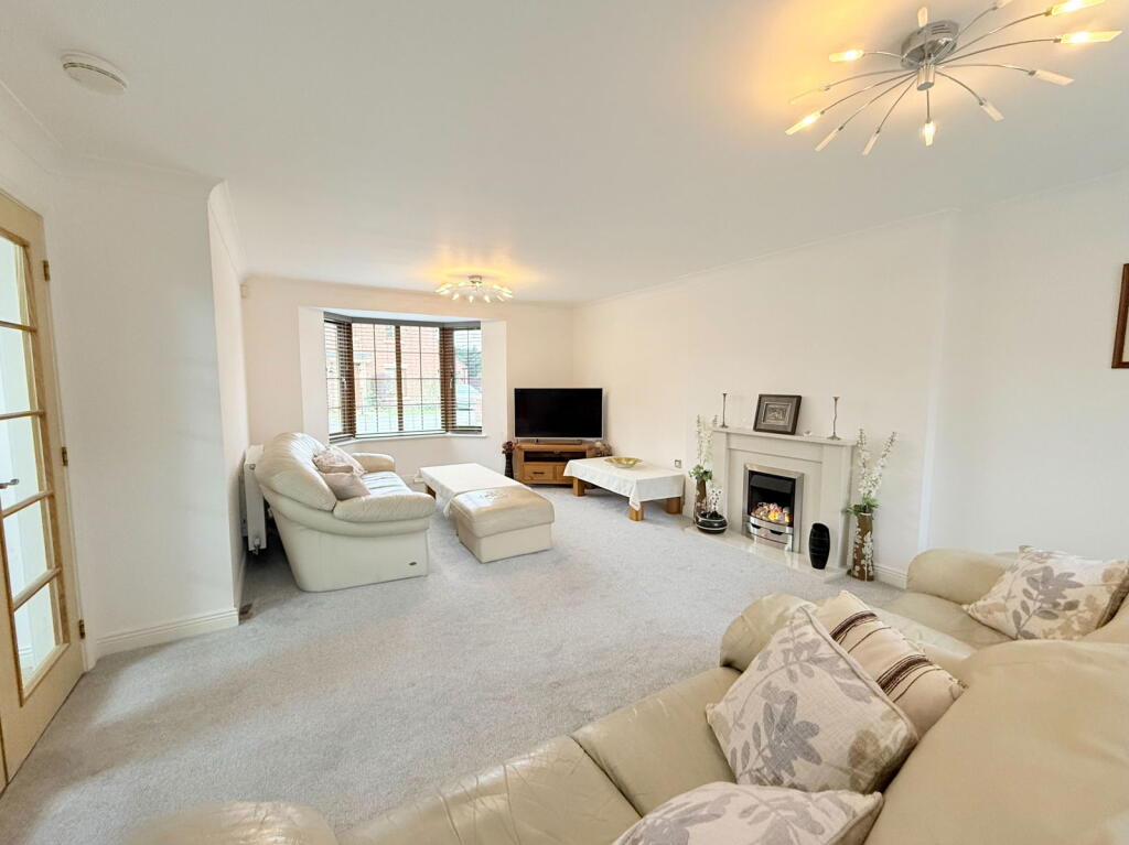 Additional image 4 of Sandy Hill Rise, Shirley