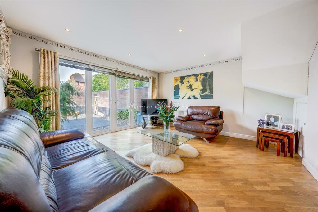 Additional image 34 of Schooner Way, Cardiff Bay