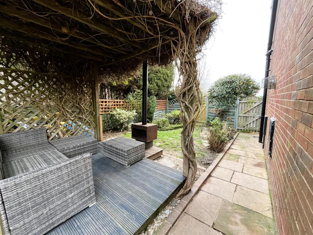 Additional image 25 of Whitehall Road, Wyke, Bradford