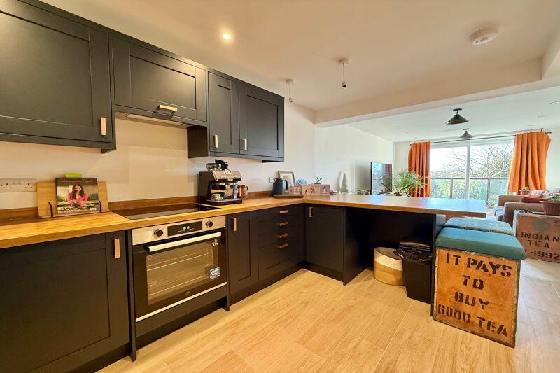 Additional image 12 of 15 Uphill Road North, Weston-Super-Mare.