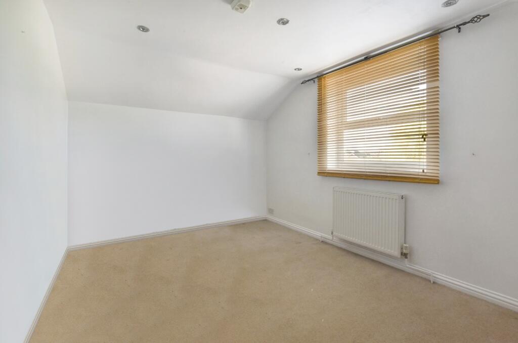 Additional image 17 of High Street, Over