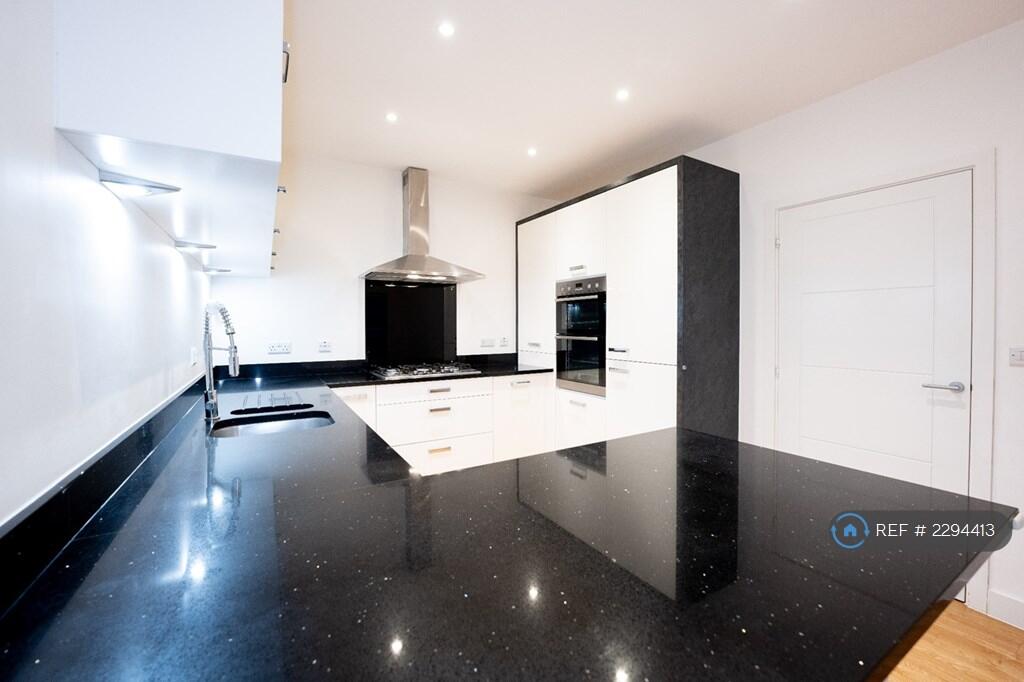 Additional image 8 of Whittle Avenue, Trumpington, Cambridge, CB2